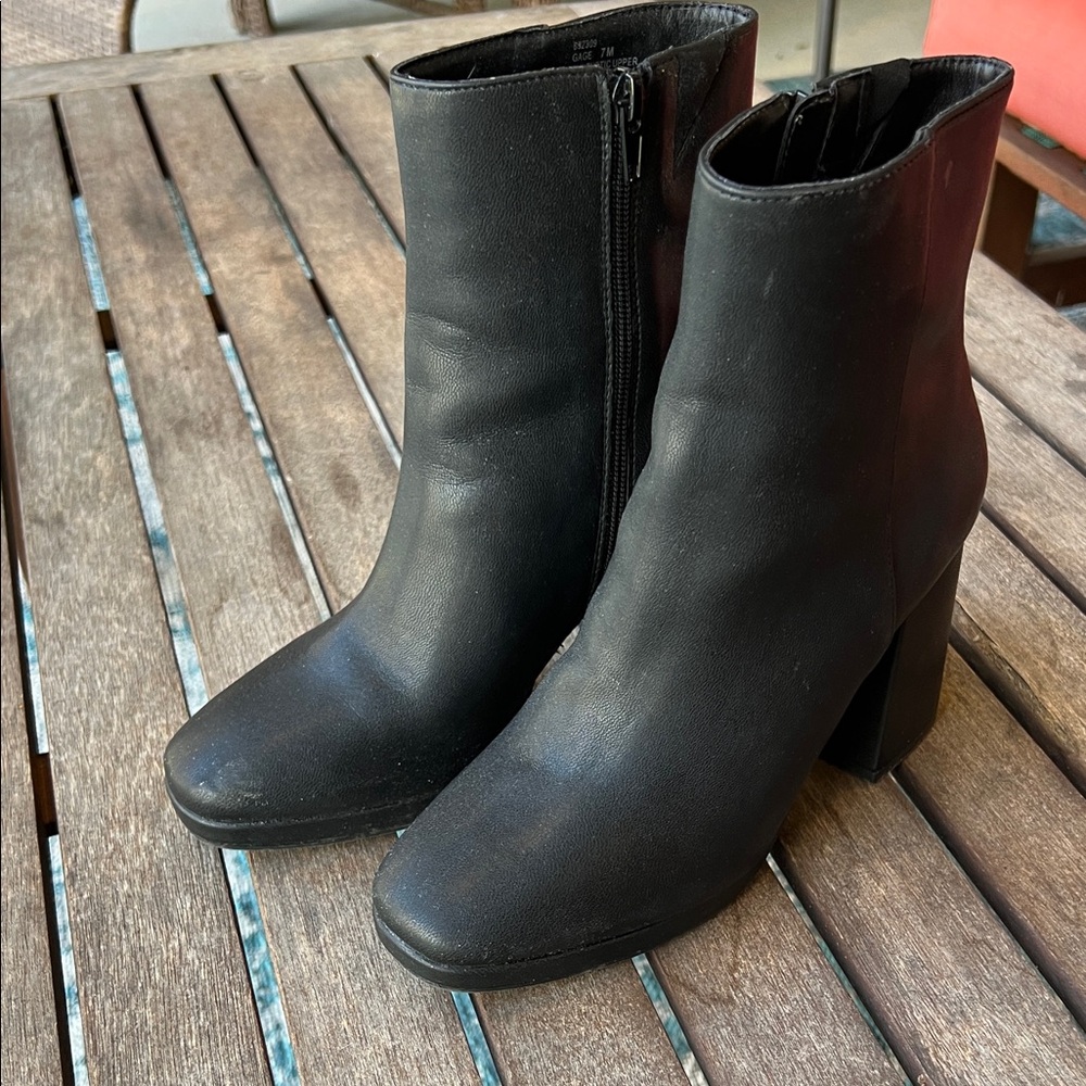 Rachel Zoe Black Heeled Boots